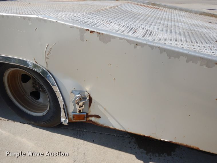 image for item DF5288 2008 Chevrolet Silverado 3500HD  Crew Cab flatbed tow truck