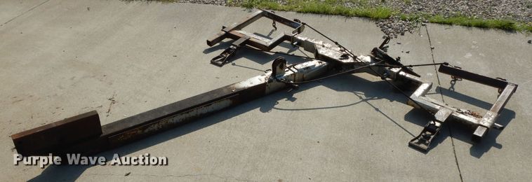 image for item DF5288 2008 Chevrolet Silverado 3500HD  Crew Cab flatbed tow truck