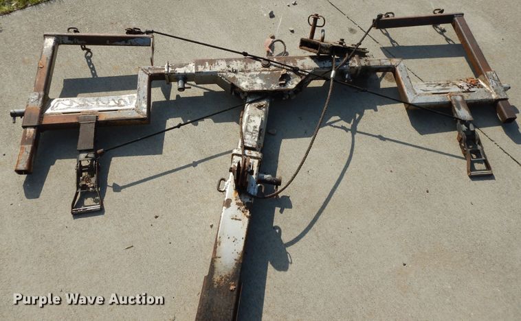 image for item DF5288 2008 Chevrolet Silverado 3500HD  Crew Cab flatbed tow truck