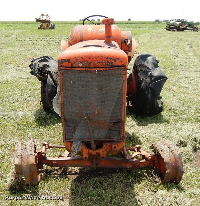 image for item DF5321 1948 Case LAI  tractor