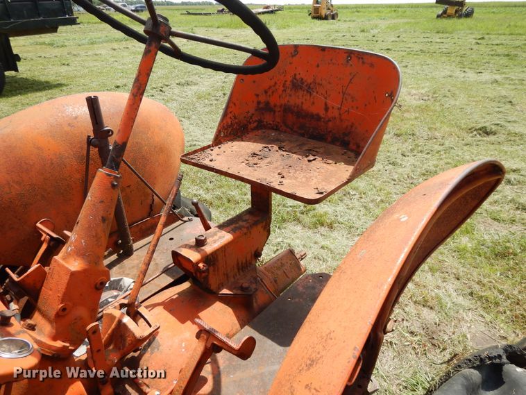 image for item DF5321 1948 Case LAI  tractor