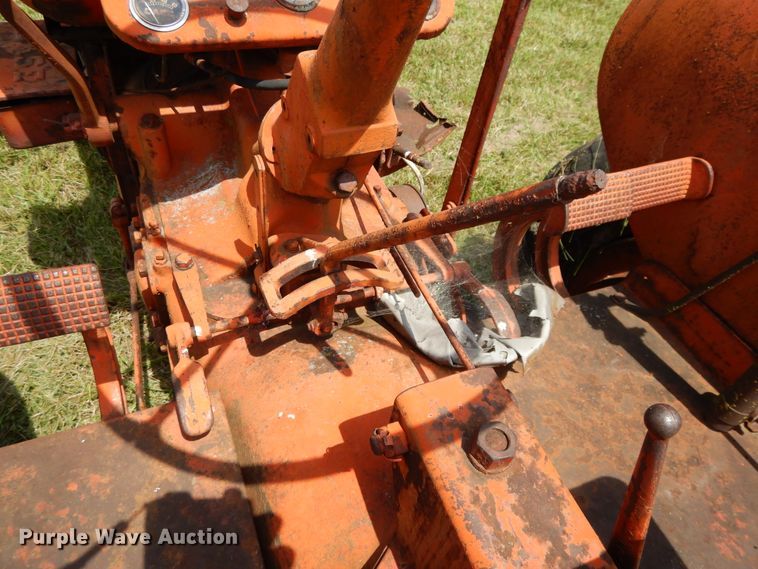 image for item DF5321 1948 Case LAI  tractor