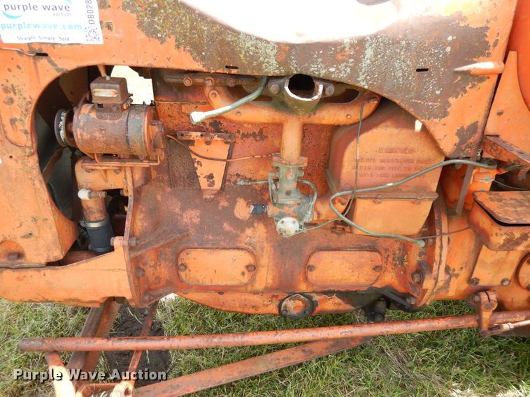 image for item DF5321 1948 Case LAI  tractor