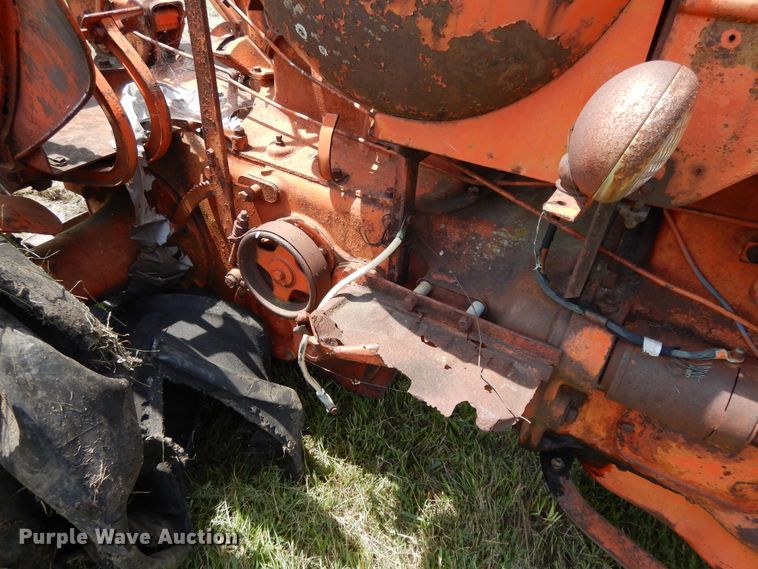 image for item DF5321 1948 Case LAI  tractor