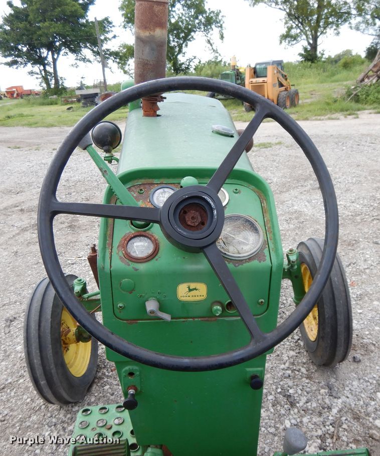 image for item DF5332 1959 John Deere 430  tractor