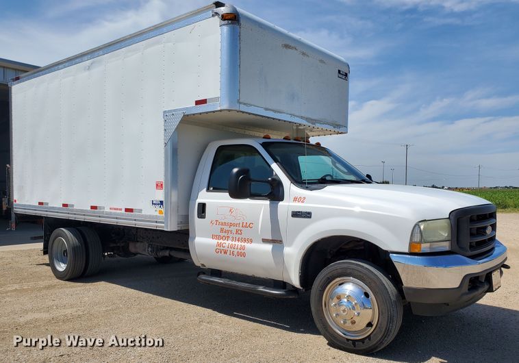 image for item DF5618 2004 Ford F450 Super Duty XL  box truck