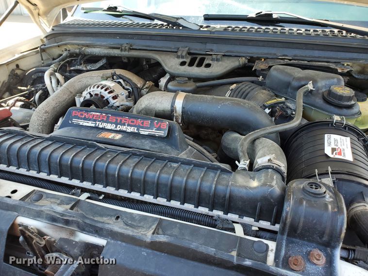 image for item DF5618 2004 Ford F450 Super Duty XL  box truck