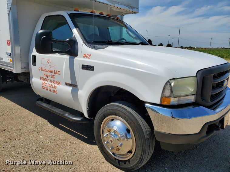 image for item DF5618 2004 Ford F450 Super Duty XL  box truck