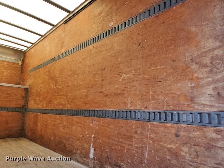 image for item DF5618 2004 Ford F450 Super Duty XL  box truck