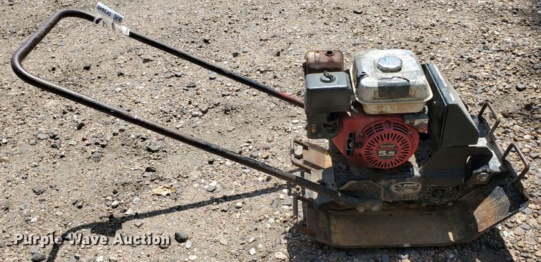 image for item DF5645 Stone S38 plate compactor