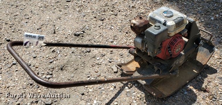 image for item DF5645 Stone S38 plate compactor