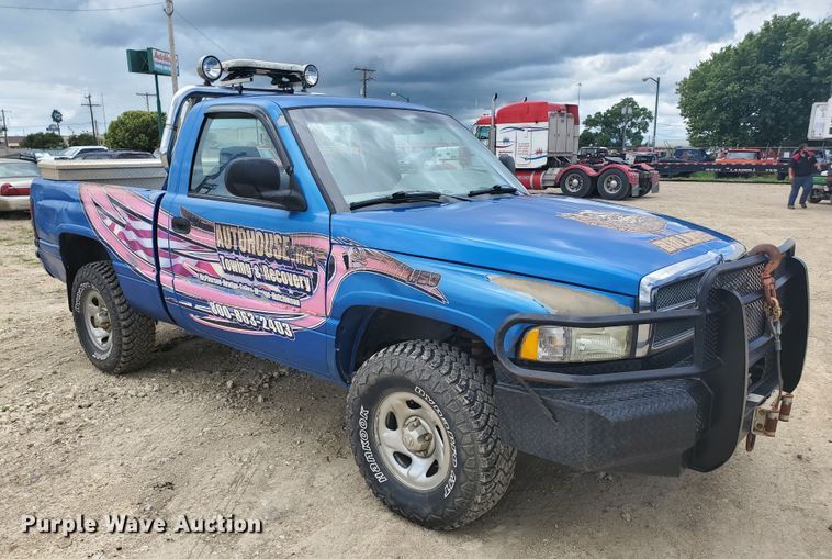 image for item DF7529 1998 Dodge Ram 1500  pickup truck