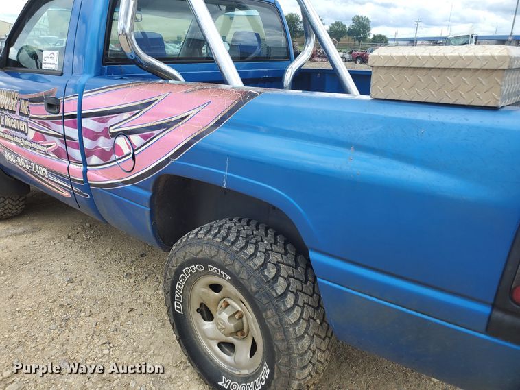 image for item DF7529 1998 Dodge Ram 1500  pickup truck