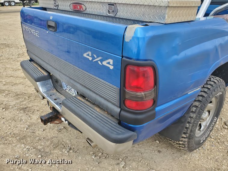 image for item DF7529 1998 Dodge Ram 1500  pickup truck