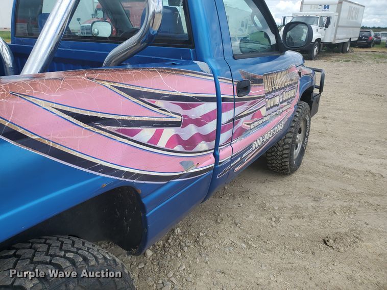 image for item DF7529 1998 Dodge Ram 1500  pickup truck