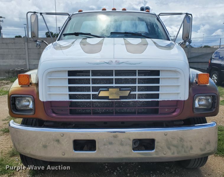 image for item DF7530 1998 Chevrolet C6500  rollback truck
