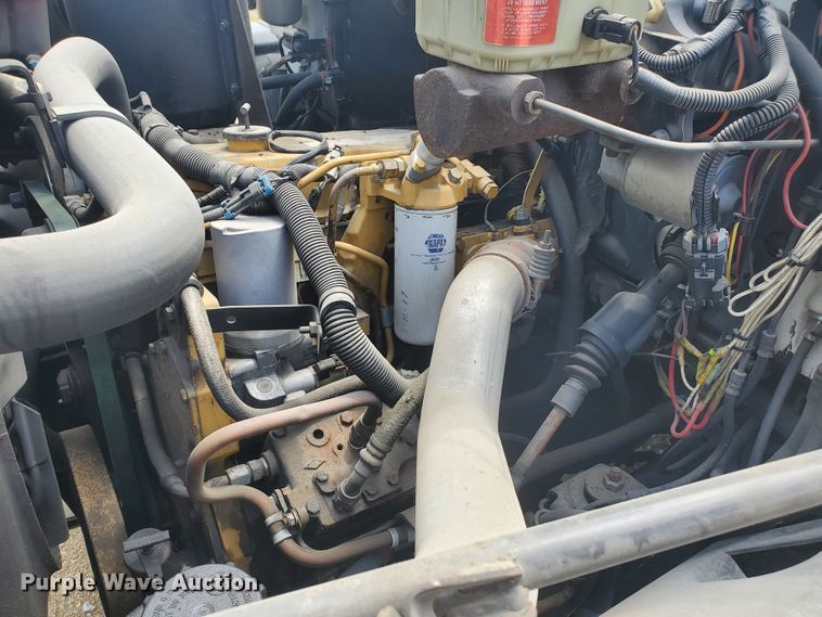 image for item DF7530 1998 Chevrolet C6500  rollback truck