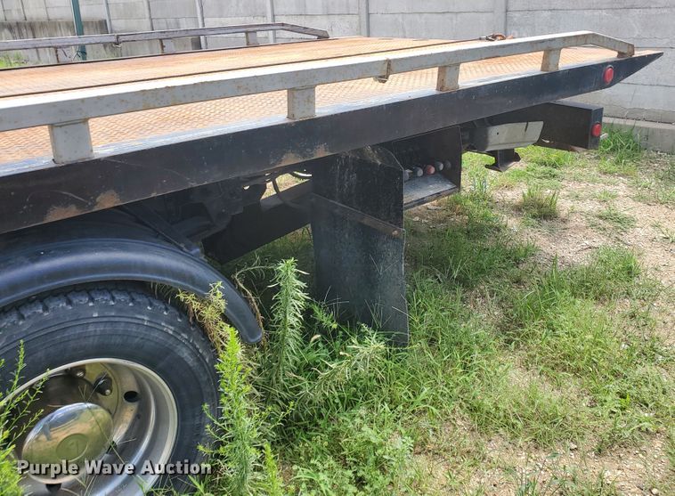 image for item DF7530 1998 Chevrolet C6500  rollback truck