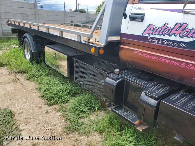 image for item DF7530 1998 Chevrolet C6500  rollback truck