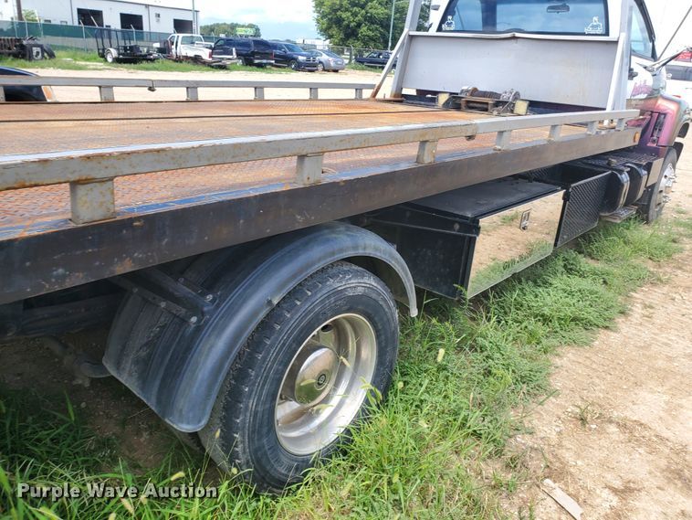 image for item DF7530 1998 Chevrolet C6500  rollback truck