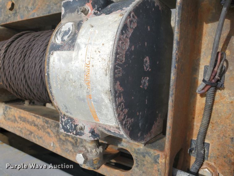 image for item DF7530 1998 Chevrolet C6500  rollback truck