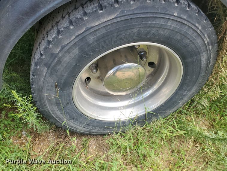 image for item DF7530 1998 Chevrolet C6500  rollback truck