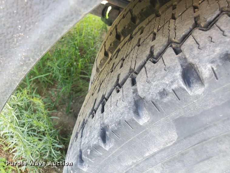 image for item DF7530 1998 Chevrolet C6500  rollback truck