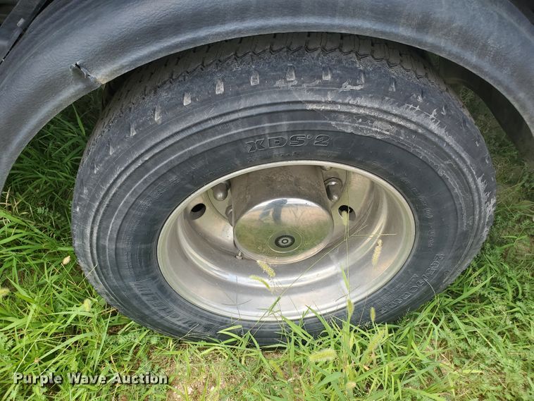 image for item DF7530 1998 Chevrolet C6500  rollback truck