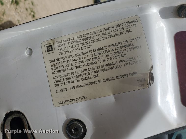 image for item DF7530 1998 Chevrolet C6500  rollback truck