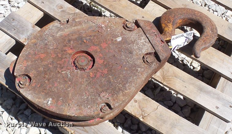 image for item DG2029 Mckissick crane hook