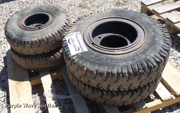 image for item DG2030 Forklift tires