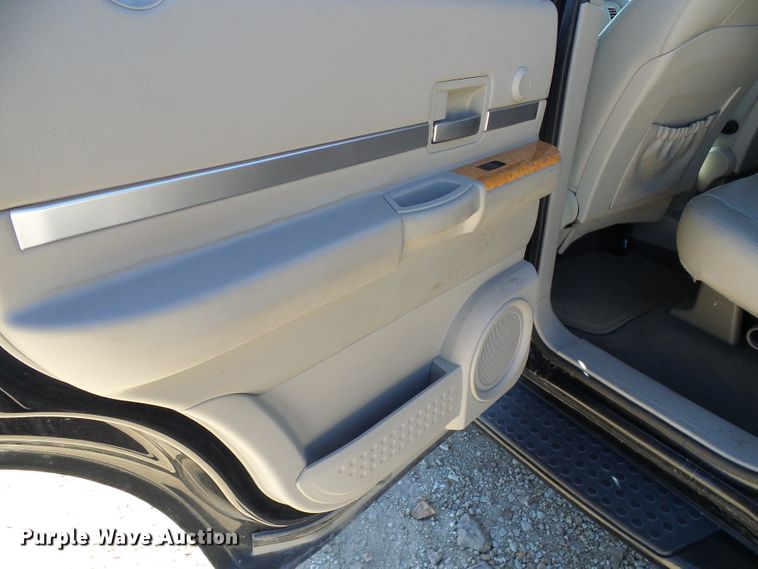 image for item DG2053 2008 Chrysler Aspen  SUV