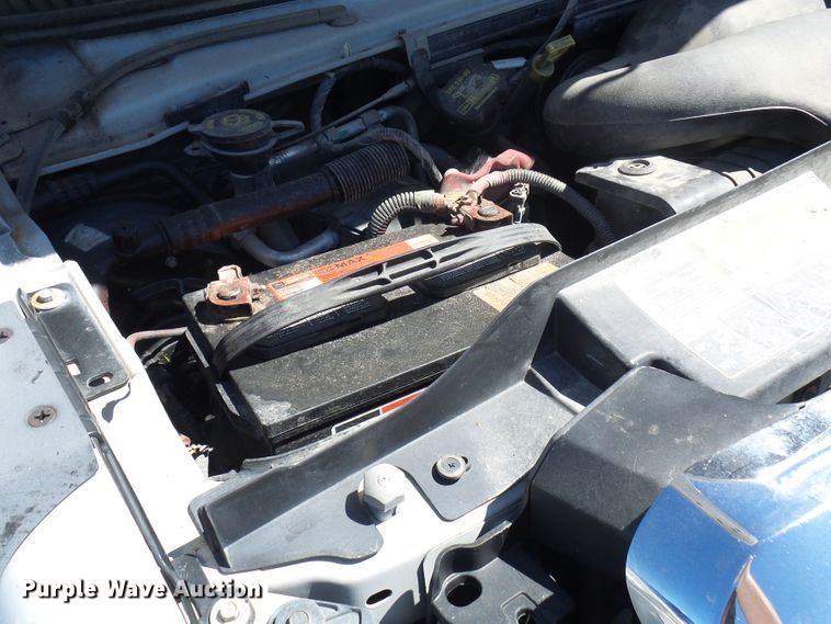 image for item DG2063 2009 Ford E350 Super Duty  shuttle bus