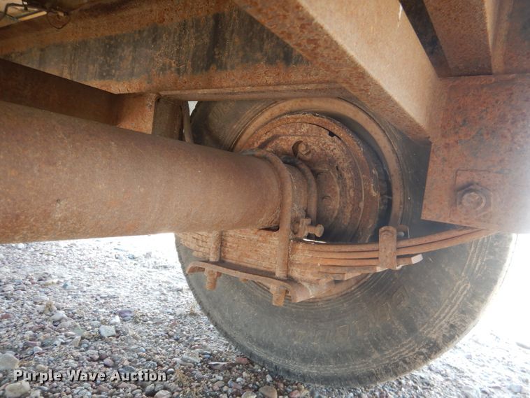 image for item DG4542 2000 Kiefer Industries equipment trailer