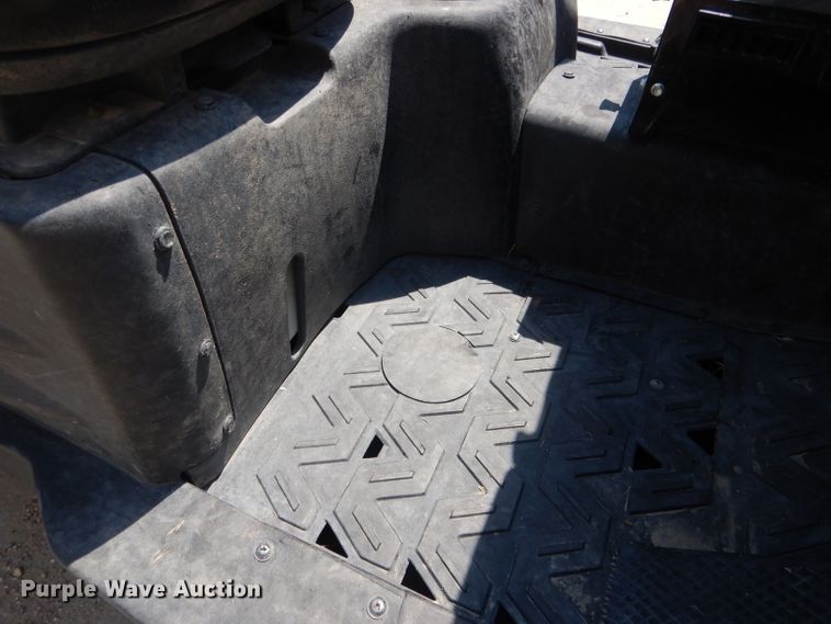 image for item DG4553 2011 Kawasaki KRS750S  Teryx Sport utility vehicle