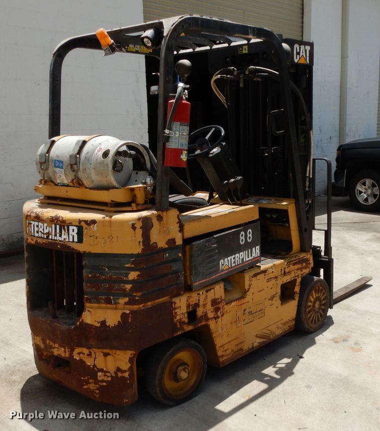 image for item DG6873 Caterpillar T50E  forklift