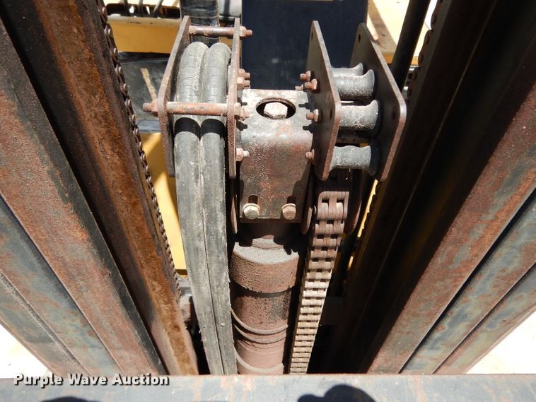 image for item DG6873 Caterpillar T50E  forklift