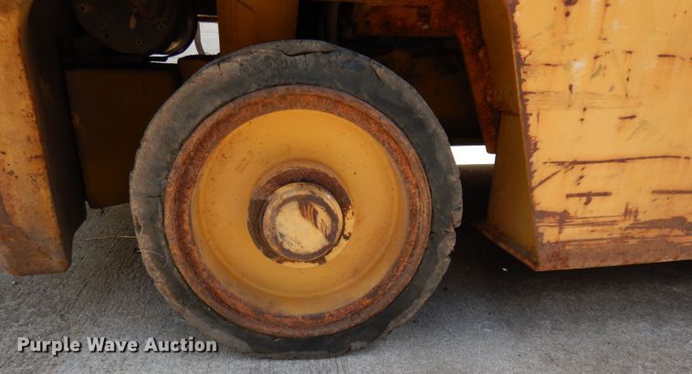 image for item DG6873 Caterpillar T50E  forklift