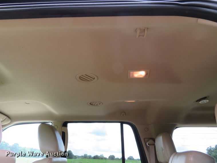 image for item DH1109 2010 Ford Expedition Eddie Bauer  SUV