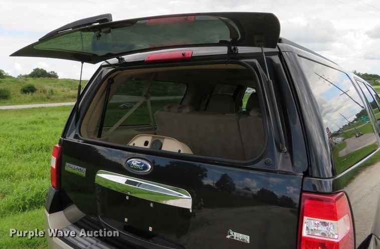 image for item DH1109 2010 Ford Expedition Eddie Bauer  SUV
