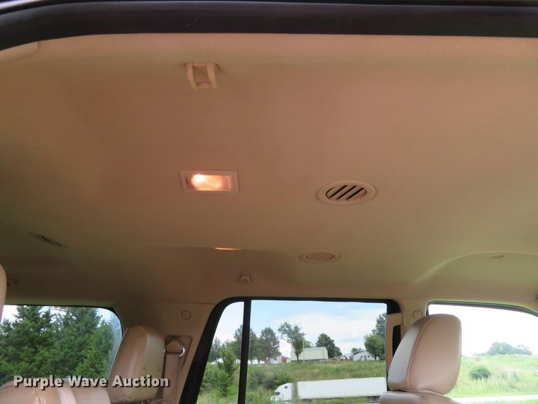 image for item DH1109 2010 Ford Expedition Eddie Bauer  SUV