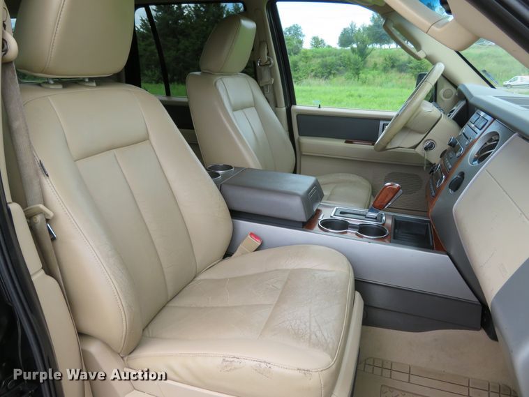 image for item DH1109 2010 Ford Expedition Eddie Bauer  SUV