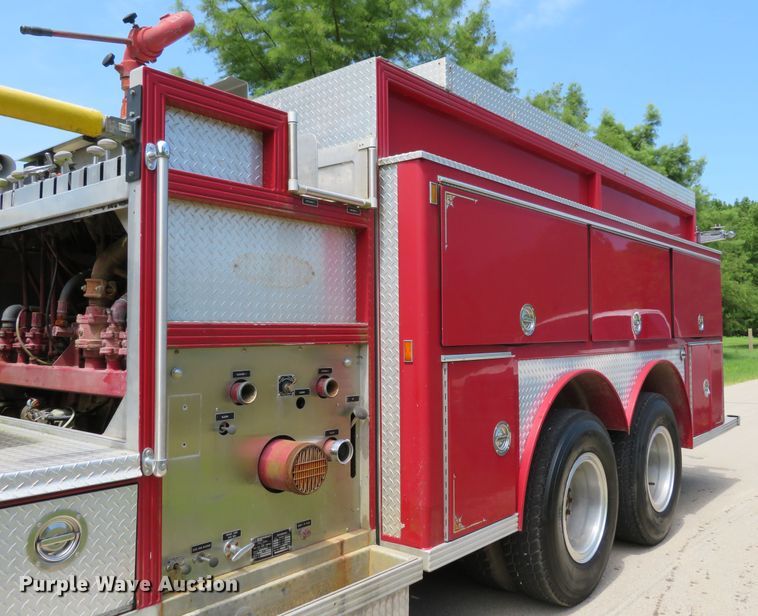 image for item DH1127 1982 Hendrickson 1871-WA  pumper fire truck