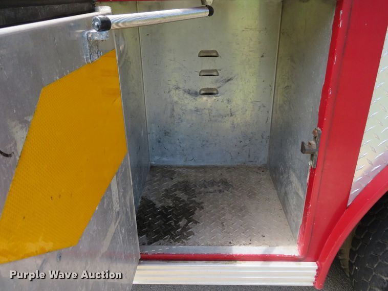 image for item DH1127 1982 Hendrickson 1871-WA  pumper fire truck