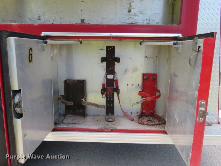 image for item DH1127 1982 Hendrickson 1871-WA  pumper fire truck