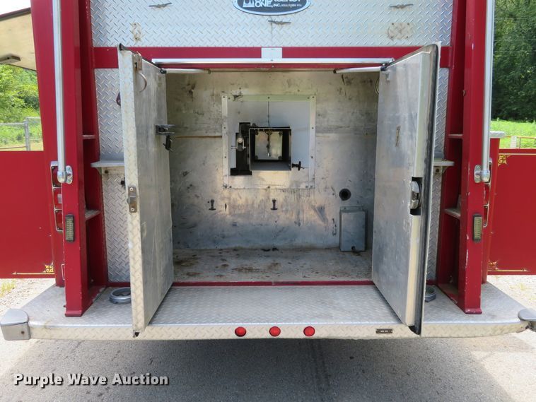 image for item DH1127 1982 Hendrickson 1871-WA  pumper fire truck