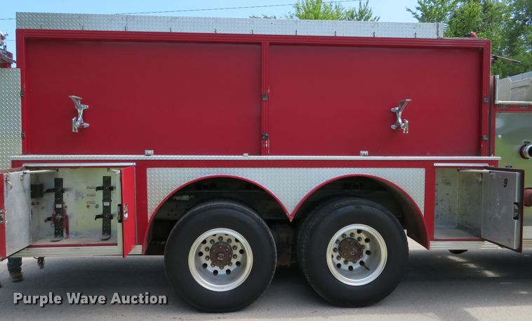 image for item DH1127 1982 Hendrickson 1871-WA  pumper fire truck