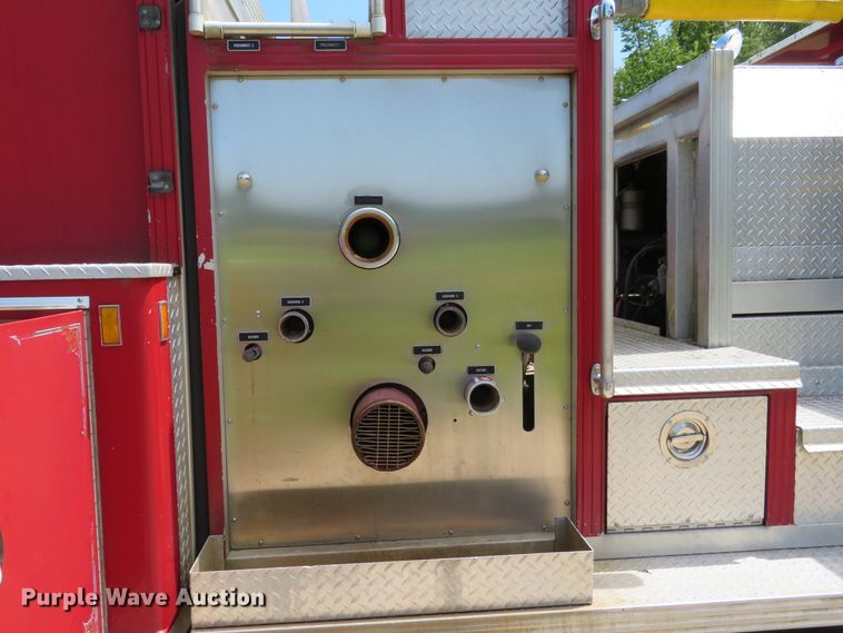 image for item DH1127 1982 Hendrickson 1871-WA  pumper fire truck