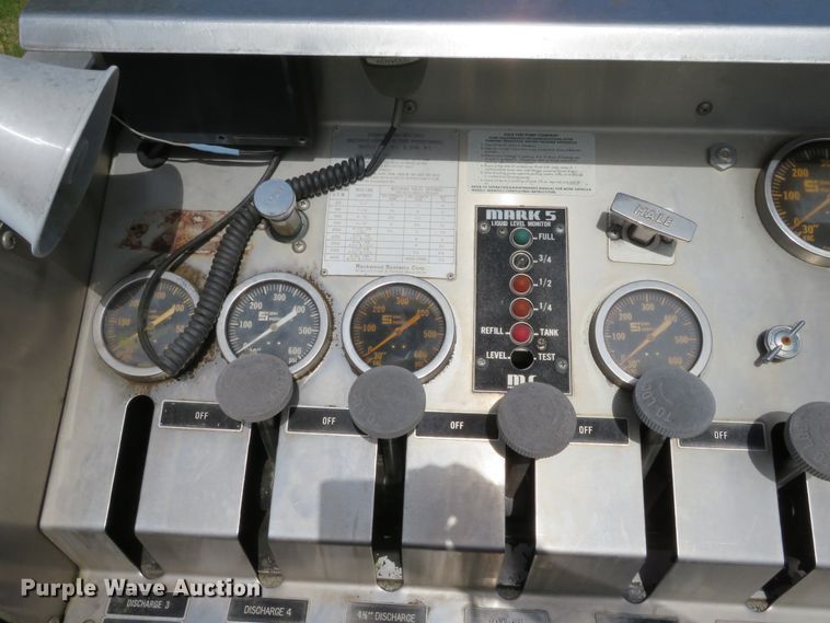 image for item DH1127 1982 Hendrickson 1871-WA  pumper fire truck