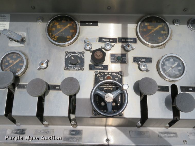 image for item DH1127 1982 Hendrickson 1871-WA  pumper fire truck